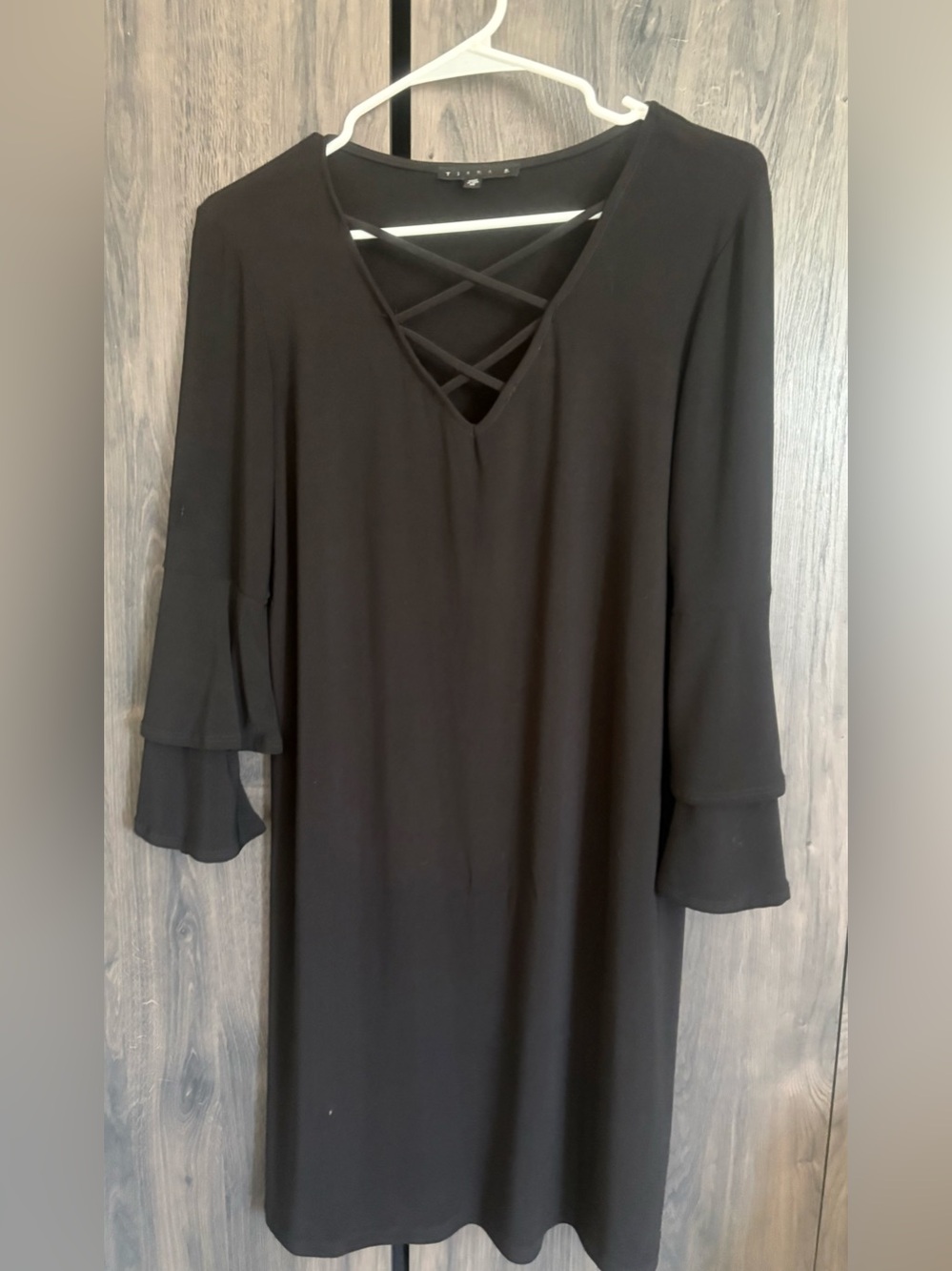 Tiana B. Black Crisscross V-Neck Long Sleeve Shift Dress